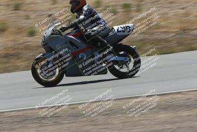 media/Apr-20-2025-AHRMA (Sun) [[393a79c373]]/Race/Group 8/Turn 4b/